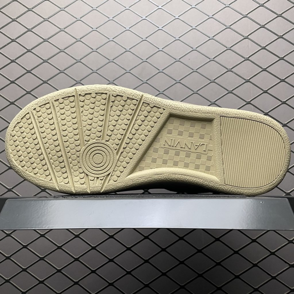 LANVIN CURB series casual sneakers Bread shoes Major Internet celebrities crazy feet Original 1:1 mold opening heavy process production The fabric is made of imported cow frosted environmentally friendly cow reverse velvet Golden steel mesh fabric Soft and breathable space cotton fabric inside Original mold open mold two-color TPU outsole Size: 35 36 37 38 39 40 41 42 43 44 45 Item No: 41UPOI201