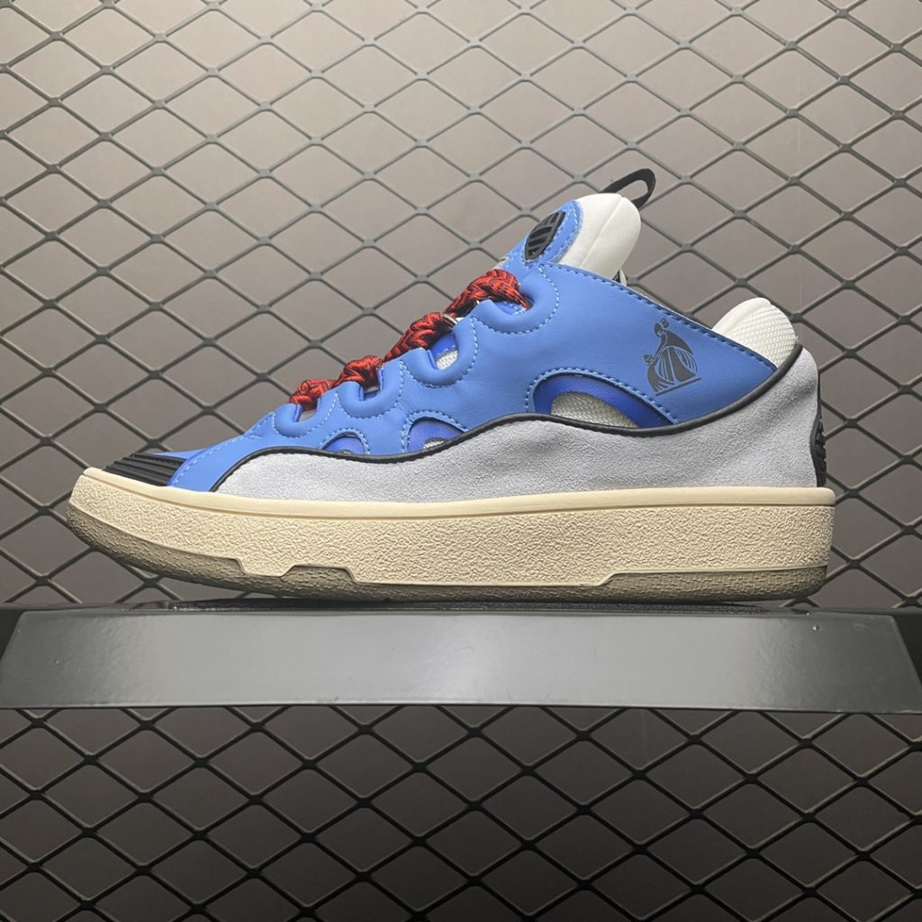 LANVIN 21s latest catwalk CURB series casual sneakers Major Internet celebrities are also crazy The original 1:1 mold opening heavy process production The fabric is made of imported cow frosted environmentally friendly beef reverse velvet gold steel mesh fabric Soft and breathable space cotton fabric inside Original mold open mold two-color TPU outsole Women's model: 35-40 Men's model: 39-45 Item No.: 41UPOI588