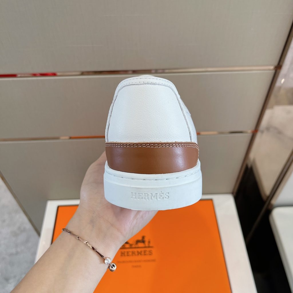 Herme * Emma GET Men's sneakers H Canvas and calfskin sneakers are decorated with the brand logo template cut-out logo. Suitable for spring and summer wear, creating a fashionable look. Cotton canvas and calf leather, goat leather lining, rubber outsole size: 39-44 (38.45 custom made)
