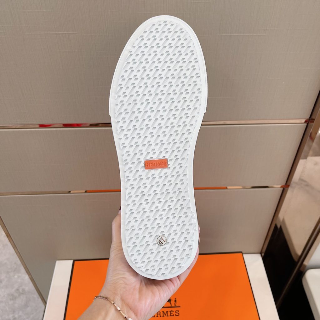 Herme * Emma GET Men's sneakers H Canvas and calfskin sneakers are decorated with the brand logo template cut-out logo. Suitable for spring and summer wear, creating a fashionable look. Cotton canvas and calf leather, goat leather lining, rubber outsole size: 39-44 (38.45 custom made)