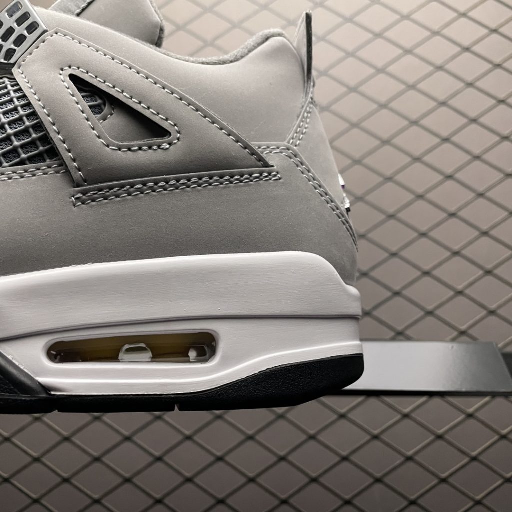 AirJordan 4 