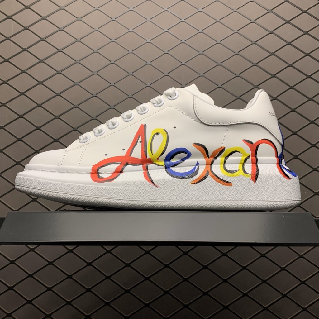 Alexander McQueen Thick Sole Casual Sports Shoes Fabric Imported Topcoat Cowhide Inner Lining Imported Sheepskin Fully Handmade Perforated insole Made of High Density Latex and Sheepskin Size: 35 36 37 38 39
