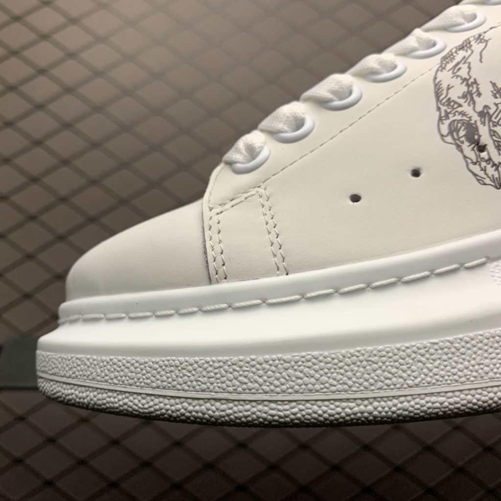 Alexander McQueen 5D Color Print 2019 New Color Matching Casual Shoes Available on the Official Website: Original Open Mold TPU Anti slip Open Mold Sole, Heavy Gold 5D Print Printing, Non fade and Non fade Counter Full Set Package Size: 35 36 37 38 39 40 41 42 43 44