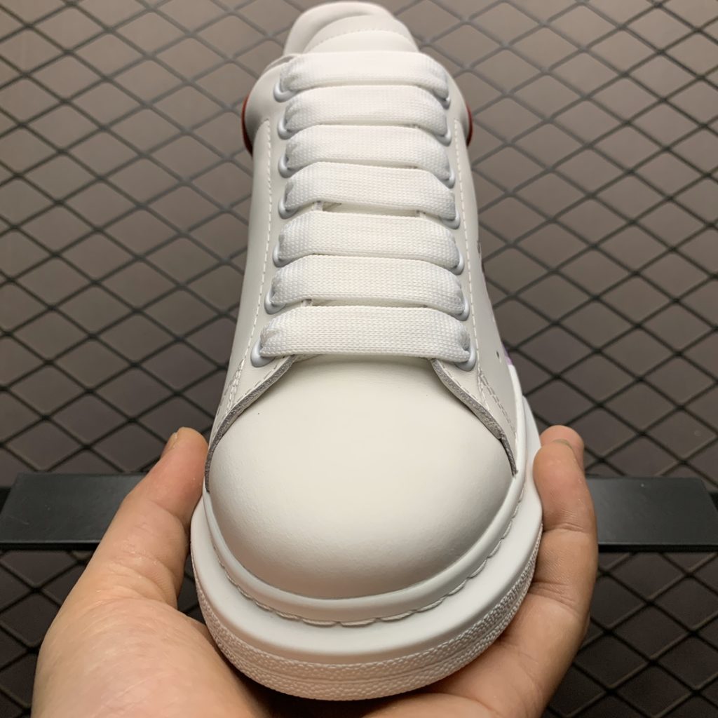 Alexander McQueen 5D Color Print 2019 New Color Matching Casual Shoes Available on the Official Website: Original Open Mold TPU Anti slip Open Mold Sole, Heavy Gold 5D Print Printing, Non fade and Non fade Counter Full Set Package Size: 35 36 37 38 39 40 41 42 43 44