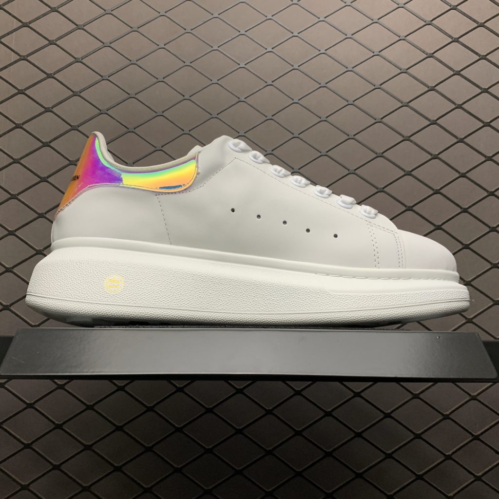 Alexander McQueen 5D Color Print 2019 New Color Matching Casual Shoes Available on the Official Website: Original Open Mold TPU Anti slip Open Mold Sole, Heavy Gold 5D Print Printing, Non fade and Non fade Counter Full Set Package Size: 35 36 37 38 39 40 41 42 43 44