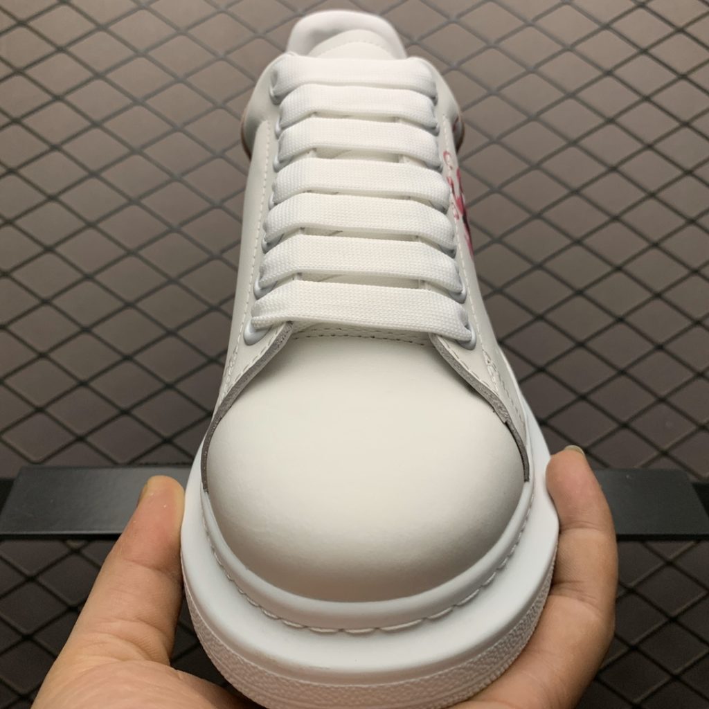 Alexander McQueen 5D Color Print 2019 New Color Matching Casual Shoes Available on the Official Website: Original Open Mold TPU Anti slip Open Mold Sole, Heavy Gold 5D Print Printing, Non fade and Non fade Counter Full Set Package Size: 35 36 37 38 39 40 41 42 43 44
