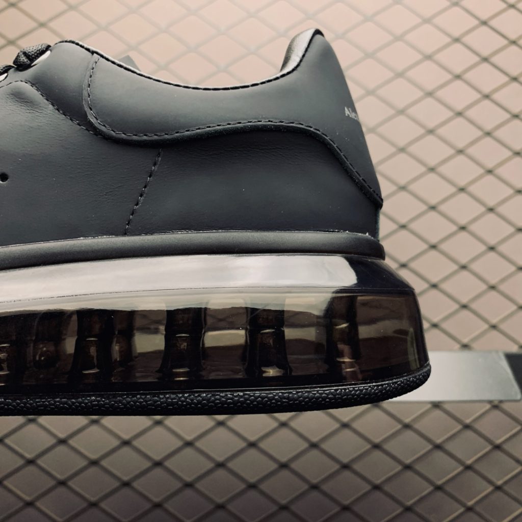 Alexander McQueen Spring/Summer 2019 New Full-length Air Cushioned Retro Casual Sports Shoes True Air Pressure Air Cushioned Footfeel Rebound Machine Extremely Official Full Shoes Imported Silk Matte Cowhide Water Dyed Sheepskin Inner Lining Cowhide Pads Original Open Pattern outsole Ultimate Comfort Size: 35 36 37 38 39 40 41 42 43 44