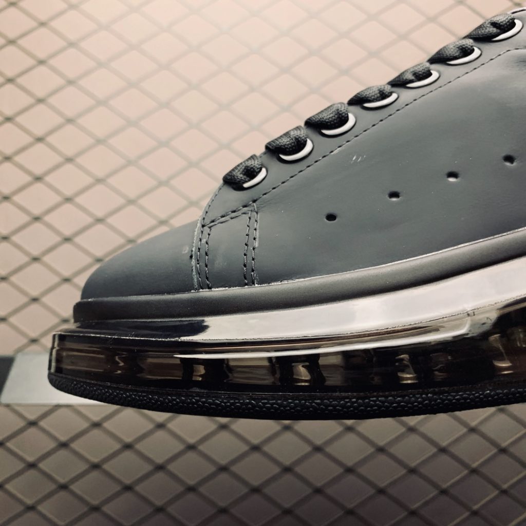 Alexander McQueen Spring/Summer 2019 New Full-length Air Cushioned Retro Casual Sports Shoes True Air Pressure Air Cushioned Footfeel Rebound Machine Extremely Official Full Shoes Imported Silk Matte Cowhide Water Dyed Sheepskin Inner Lining Cowhide Pads Original Open Pattern outsole Ultimate Comfort Size: 35 36 37 38 39 40 41 42 43 44