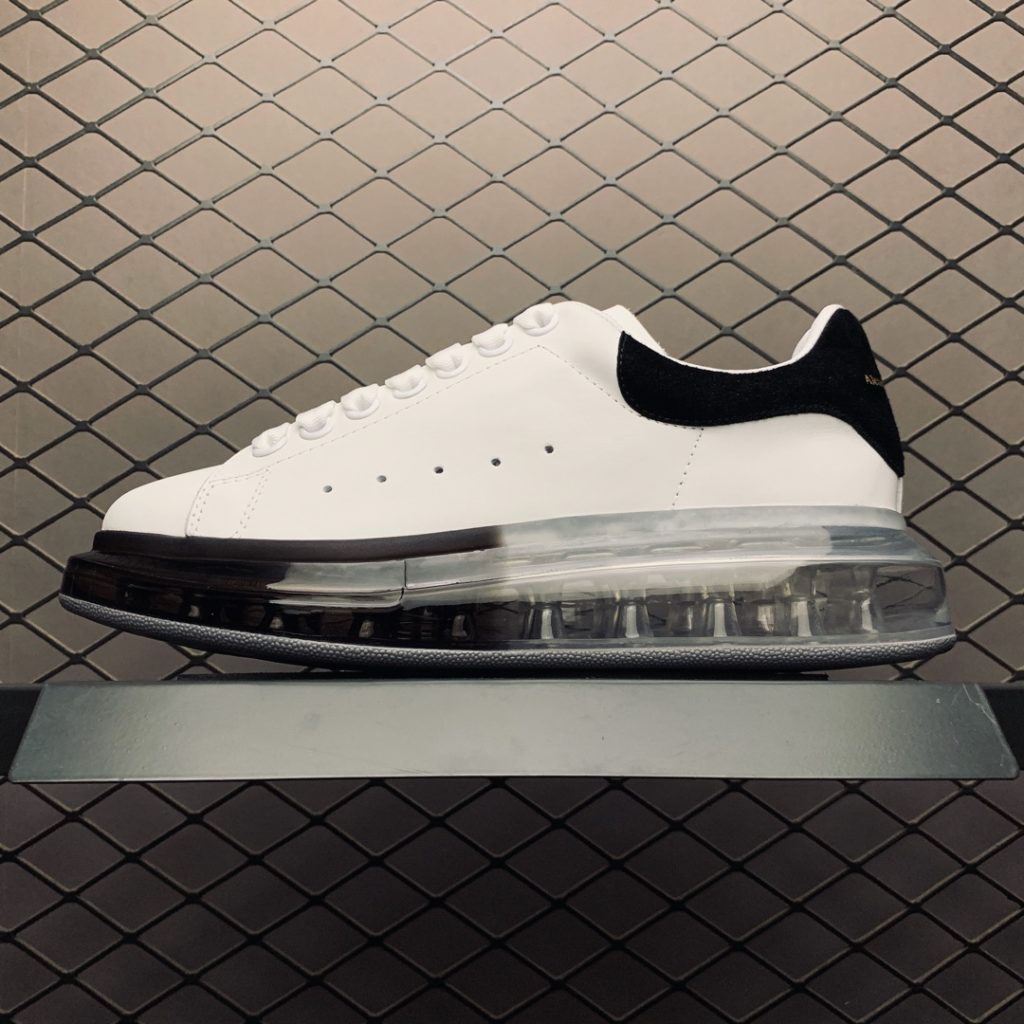 Alexander McQueen Spring/Summer 2019 New Full-length Air Cushioned Retro Casual Sports Shoes True Air Pressure Air Cushioned Footfeel Rebound Machine Extremely Official Full Shoes Imported Silk Matte Cowhide Water Dyed Sheepskin Inner Lining Cowhide Pads Original Open Pattern outsole Ultimate Comfort Size: 35 36 37 38 39 40 41 42 43 44