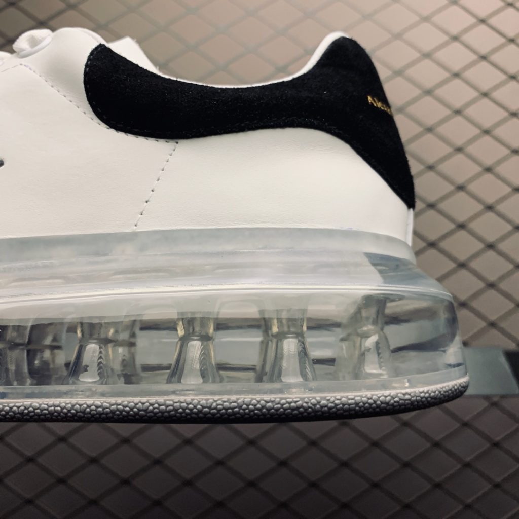 Alexander McQueen Spring/Summer 2019 New Full-length Air Cushioned Retro Casual Sports Shoes True Air Pressure Air Cushioned Footfeel Rebound Machine Extremely Official Full Shoes Imported Silk Matte Cowhide Water Dyed Sheepskin Inner Lining Cowhide Pads Original Open Pattern outsole Ultimate Comfort Size: 35 36 37 38 39 40 41 42 43 44