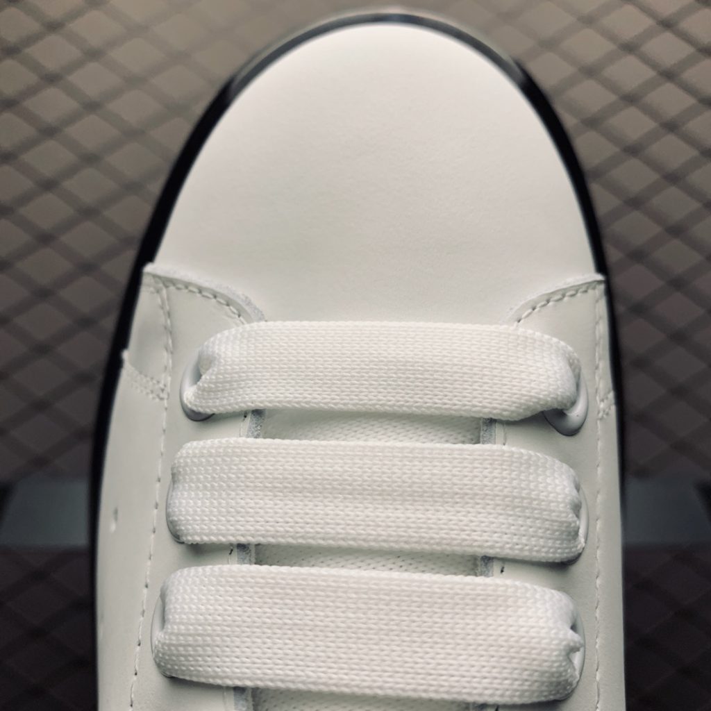 Alexander McQueen Spring/Summer 2019 New Full-length Air Cushioned Retro Casual Sports Shoes True Air Pressure Air Cushioned Footfeel Rebound Machine Extremely Official Full Shoes Imported Silk Matte Cowhide Water Dyed Sheepskin Inner Lining Cowhide Pads Original Open Pattern outsole Ultimate Comfort Size: 35 36 37 38 39 40 41 42 43 44
