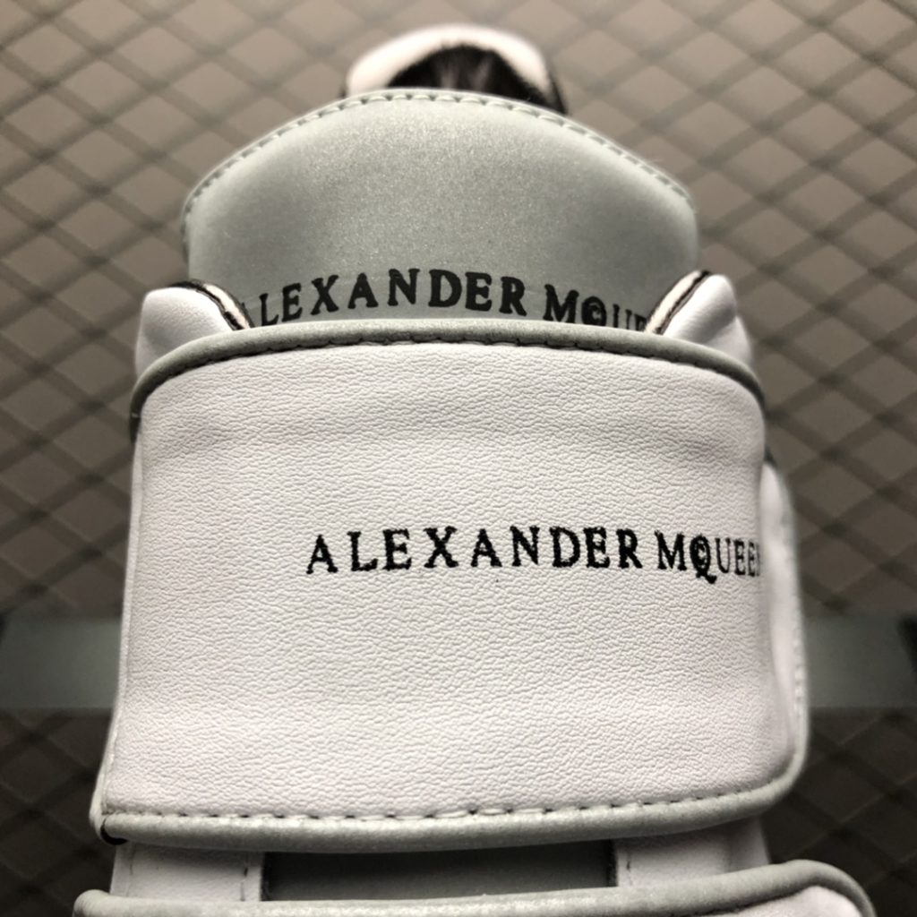 Alexander McQueen sole Sneakers Velcro 3M Reflective Bonded Stripe Leather Topped Casual Shoes Size: 35 36 37 38 39 40 41 42 43 44