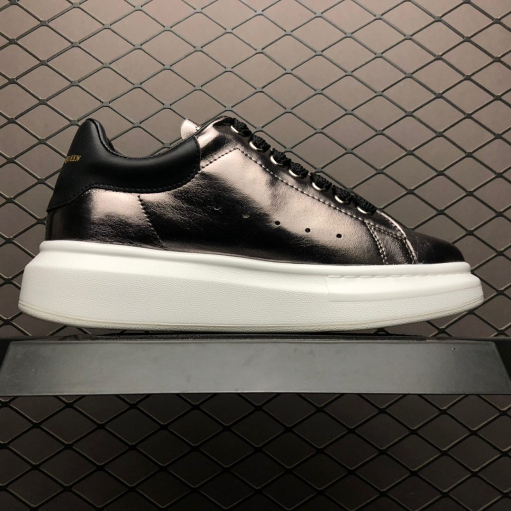 Italian luxury brand Alexander McQueen sole Sneakers Low top fashion thick sole casual sneakers Size: 35 36 37 38 39 40