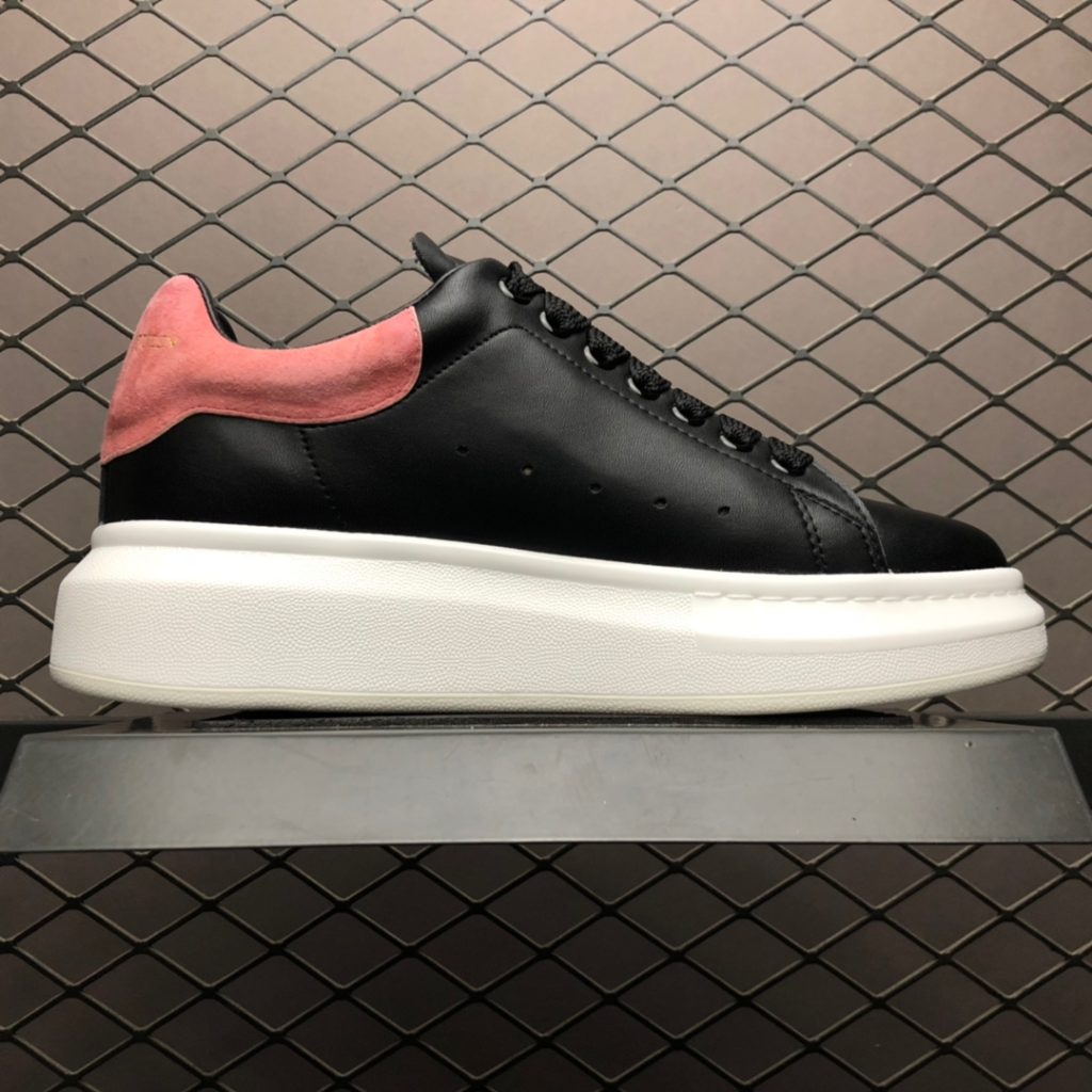 Italian luxury brand Alexander McQueen sole Sneakers Low top fashion thick sole casual sneakers Size: 35 36 37 38 39 40