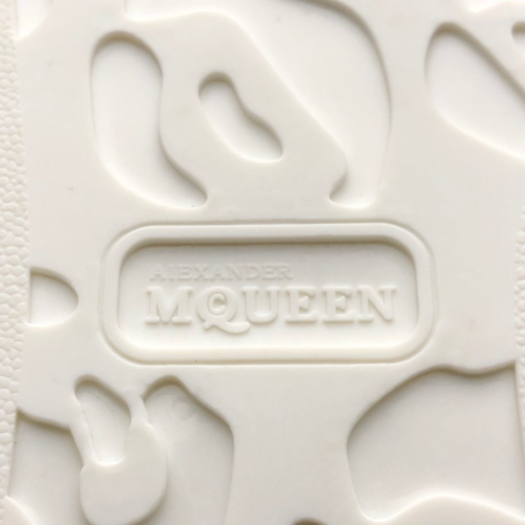 Italian luxury brand Alexander McQueen sole Sneakers Low top fashion thick sole casual sneakers Size: 35 36 37 38 39 40