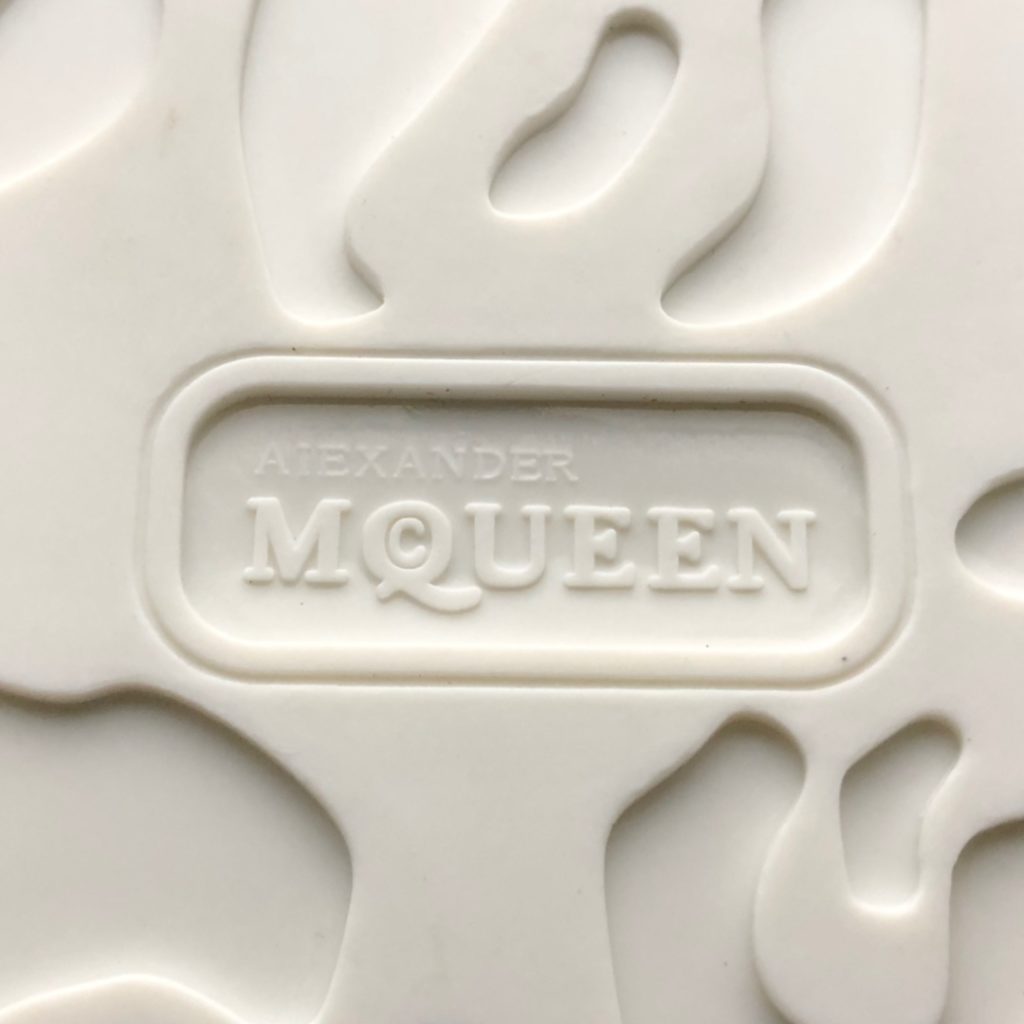Italian luxury brand Alexander McQueen sole Sneakers Low top fashion thick sole casual sneakers Size: 35 36 37 38 39 40