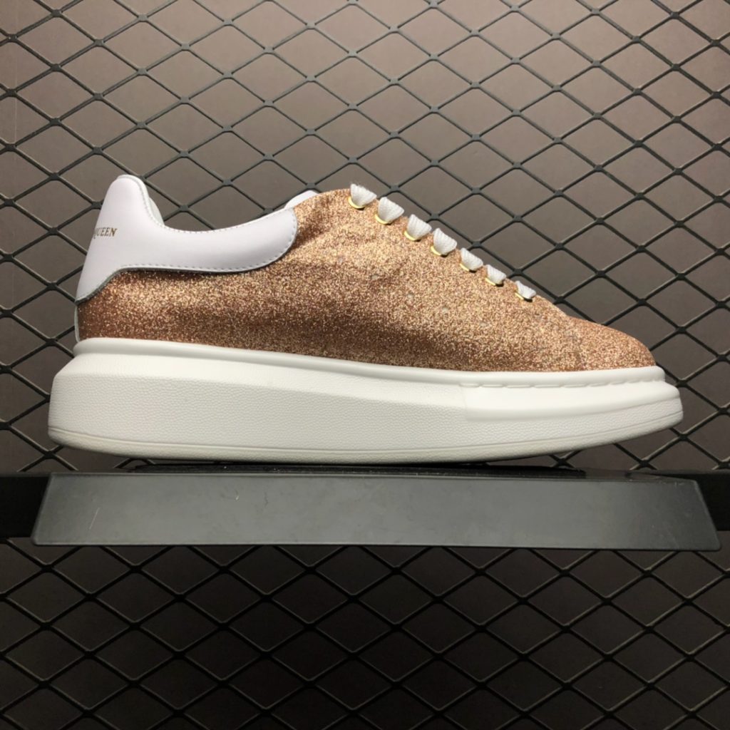 Alexander McQueen Sole Sneakers Low Top Fashion Thick Sole Casual Shoes Size: 35 36 37 38 39 40 4CM Tall MD Sole Lining High Quality Pig Skin Pads for Comfort