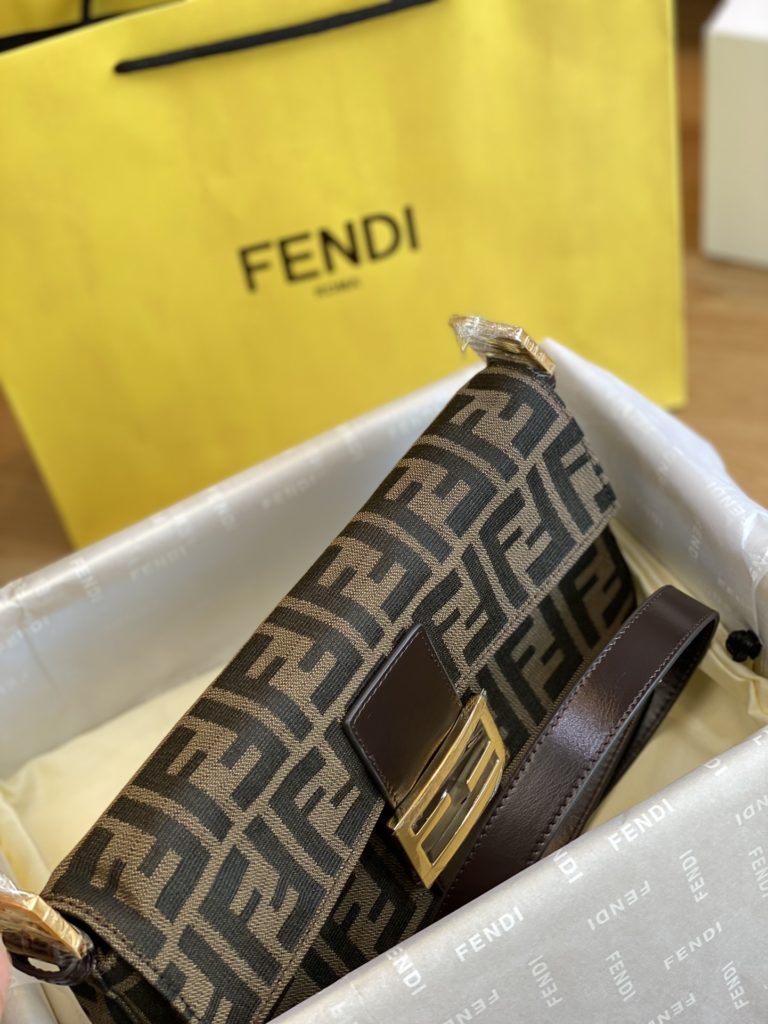 Fendi Method Staff Bag