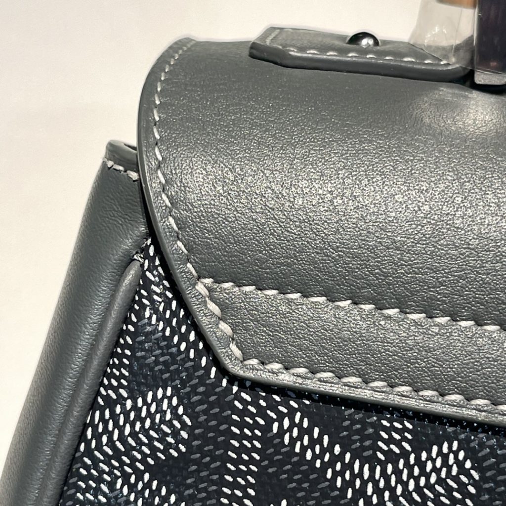 Goya's new saigon mini saigon bag with soft leather is a classic among the classics! Iconic presbyopia ➕ Every time I look at this bag with a wooden handle, I deeply sigh, 