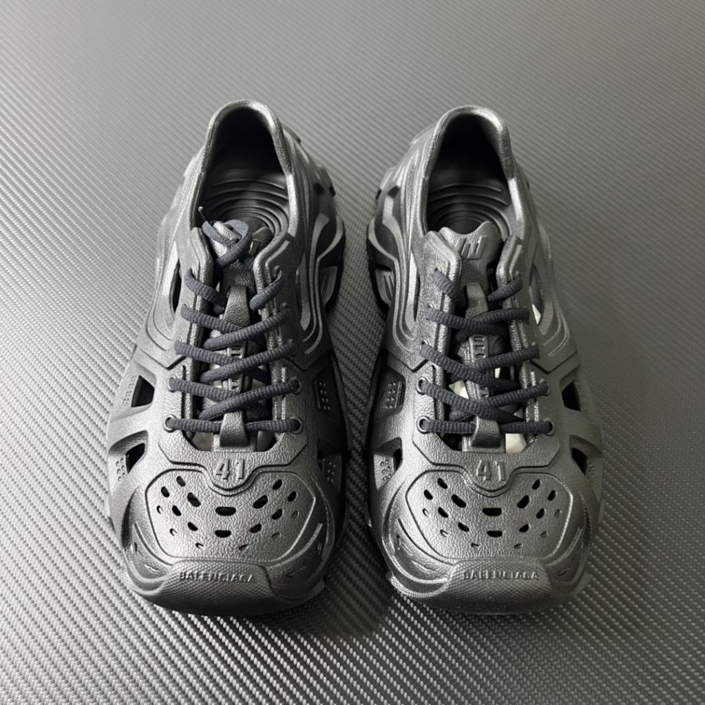 Balenciaga 22FW Crocs