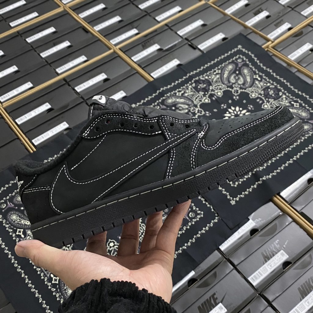 Travis Scott x Jordan 1 Low OG 