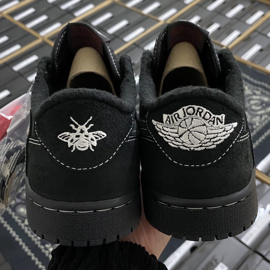 Travis Scott x Jordan 1 Low OG 