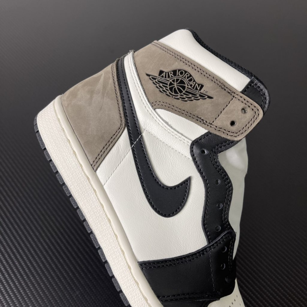 Air Jordan 1 Retro high OG “Dark Mocha ” Top quality<br>Size: 36-48.5