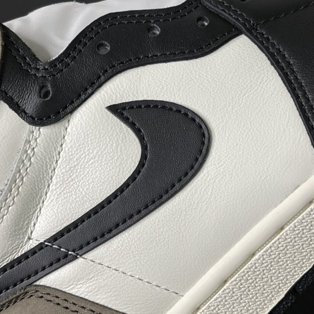 Air Jordan 1 Retro high OG “Dark Mocha ” Top quality<br>Size: 36-48.5