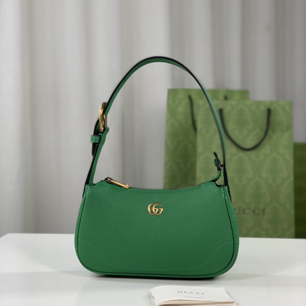 ❤️❤️💛💛 Aphrodite series decorated double G shoulder backpack, brown original goatskin with gold adjustable accessories, adjustable leather shoulder strap, model number 739076 green leather, size 21X12X4cm