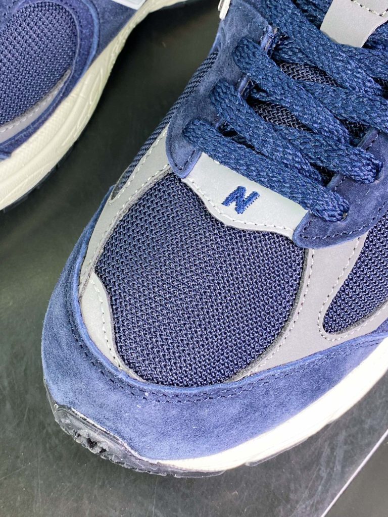 ML2022series low cut classic retro casual jogging shoe ML2022series low cut classic retro casual jogging shoe