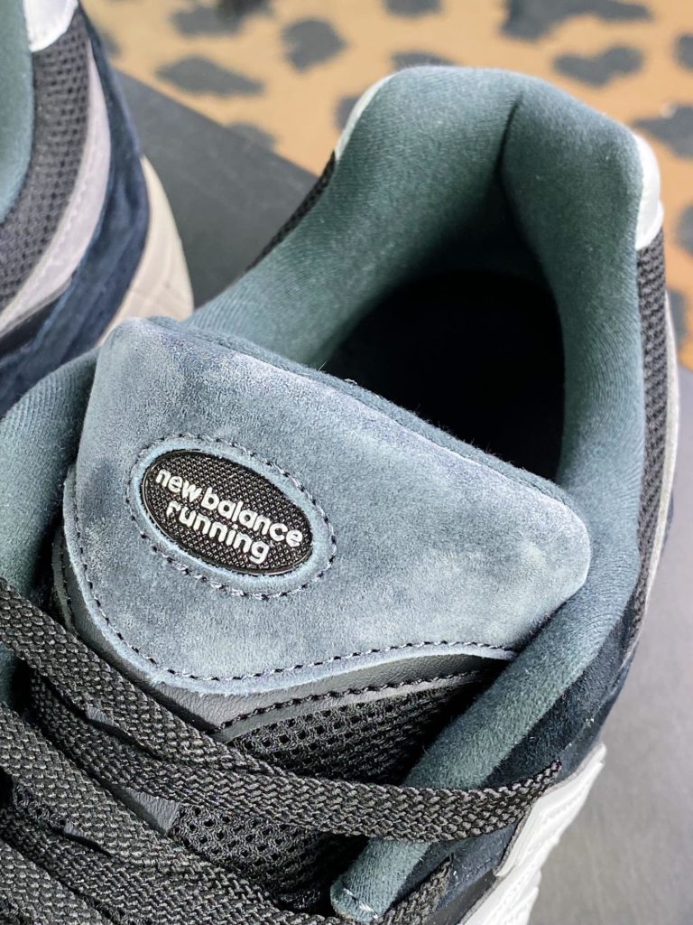 NBML2002 series retro dad style casual sports jogging shoes NBML2002 series retro dad style casual sports jogging shoes