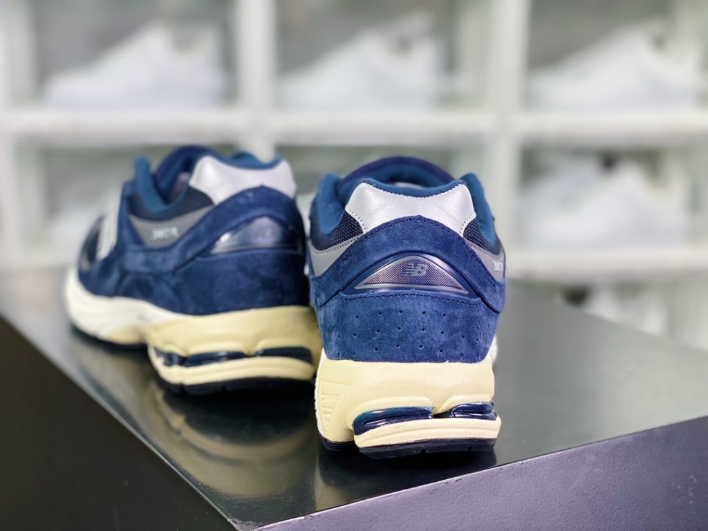 ML2022series low cut classic retro casual jogging shoe ML2022series low cut classic retro casual jogging shoe