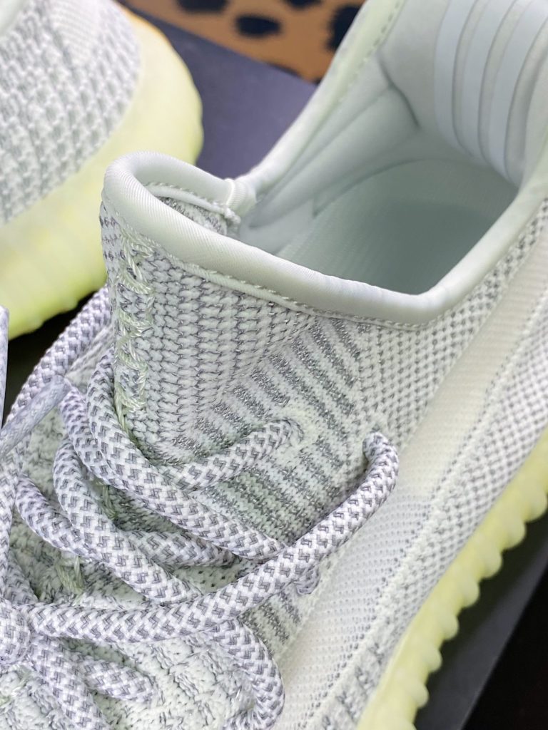 Kanye West x Yeezy Boost 350 V2 Kanye West x Yeezy Boost 350 V2