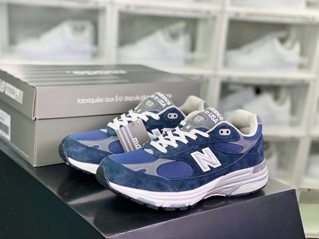 New Balance Made in USA MR993 Series Classic Retro Casual Sports Versatile Dad Running Shoe New Balance Made in USA MR993 Series Classic Retro Casual Sports Versatile Dad Running Shoe