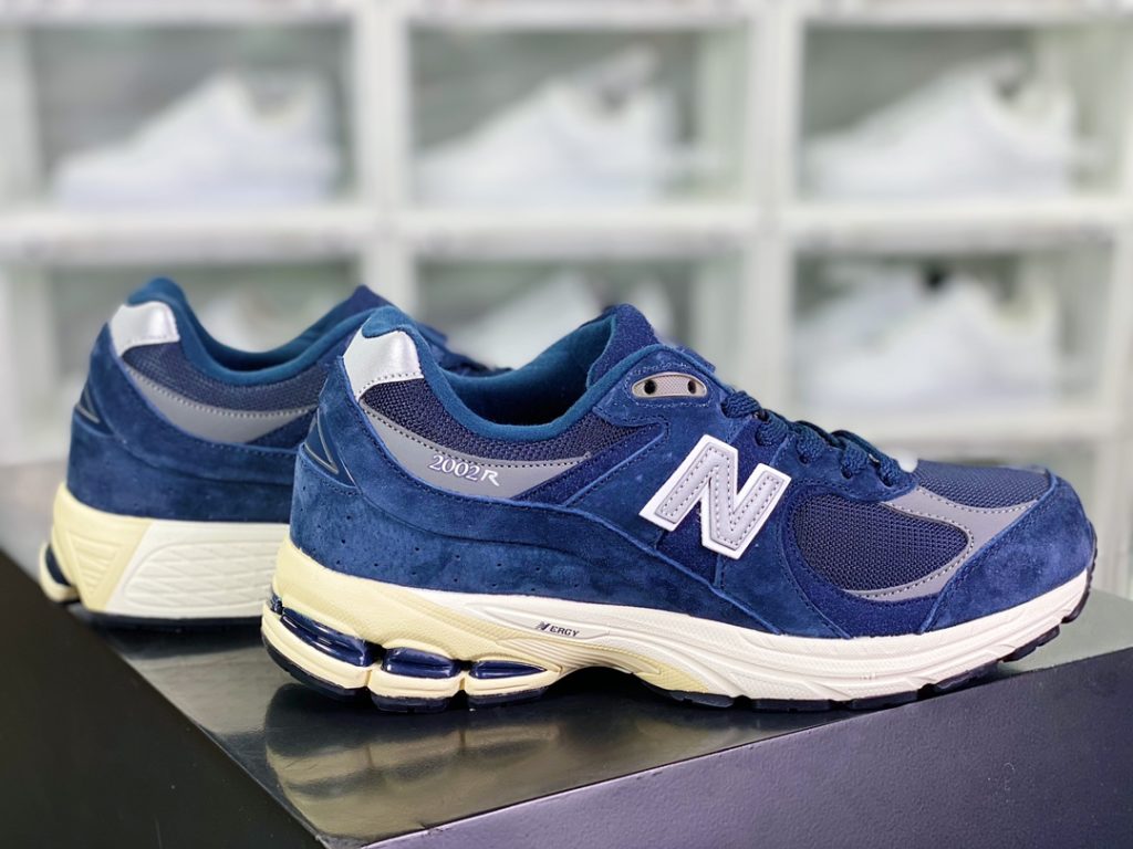 ML2022series low cut classic retro casual jogging shoe ML2022series low cut classic retro casual jogging shoe