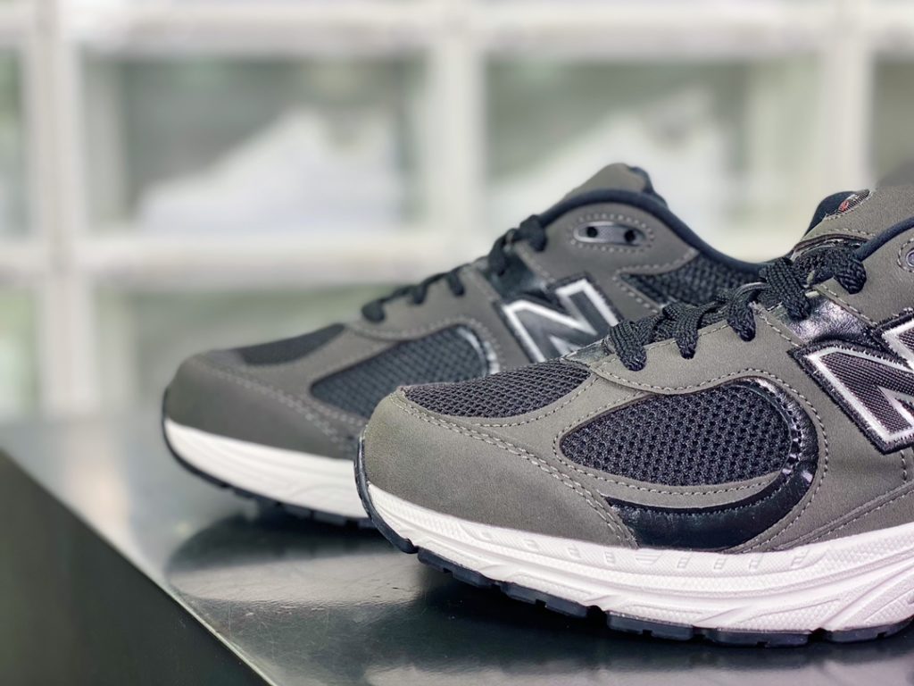 ML2002 series retro dad style casual sports jogging shoes ML2002 series retro dad style casual sports jogging shoes