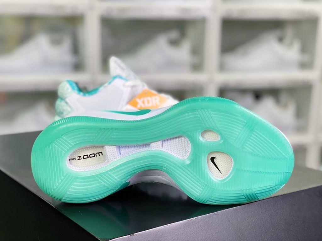 HYPERDUNK 2016 LOW EP Series Low Top Lace up Casual Sports Basketball Shoe HYPERDUNK 2016 LOW EP Series Low Top Lace up Casual Sports Basketball Shoe