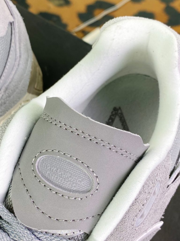 ML574 series low cut classic retro casual sports jogging shoe ML574 series low cut classic retro casual sports jogging shoe