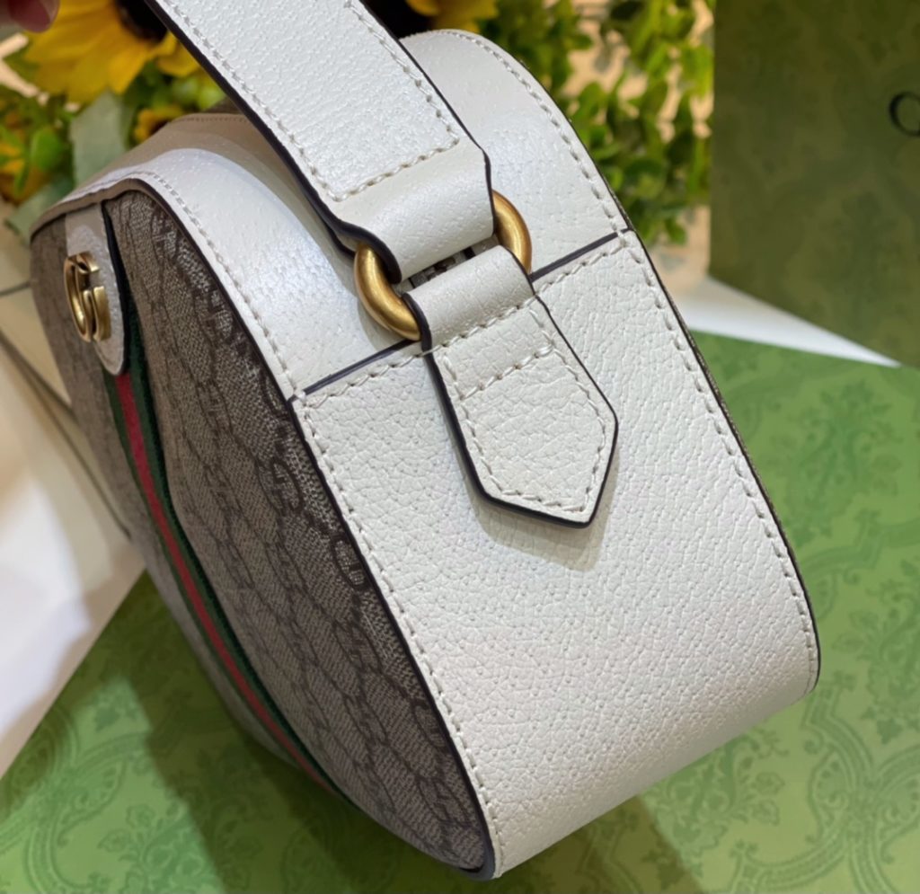🔥 𝗢 𝗽 𝗵 𝗶 𝗱 𝗶 𝗮 Series Camera Bag# ▪️ Model: 681064 ▪️ Size: 21 * 14 * 7cm 