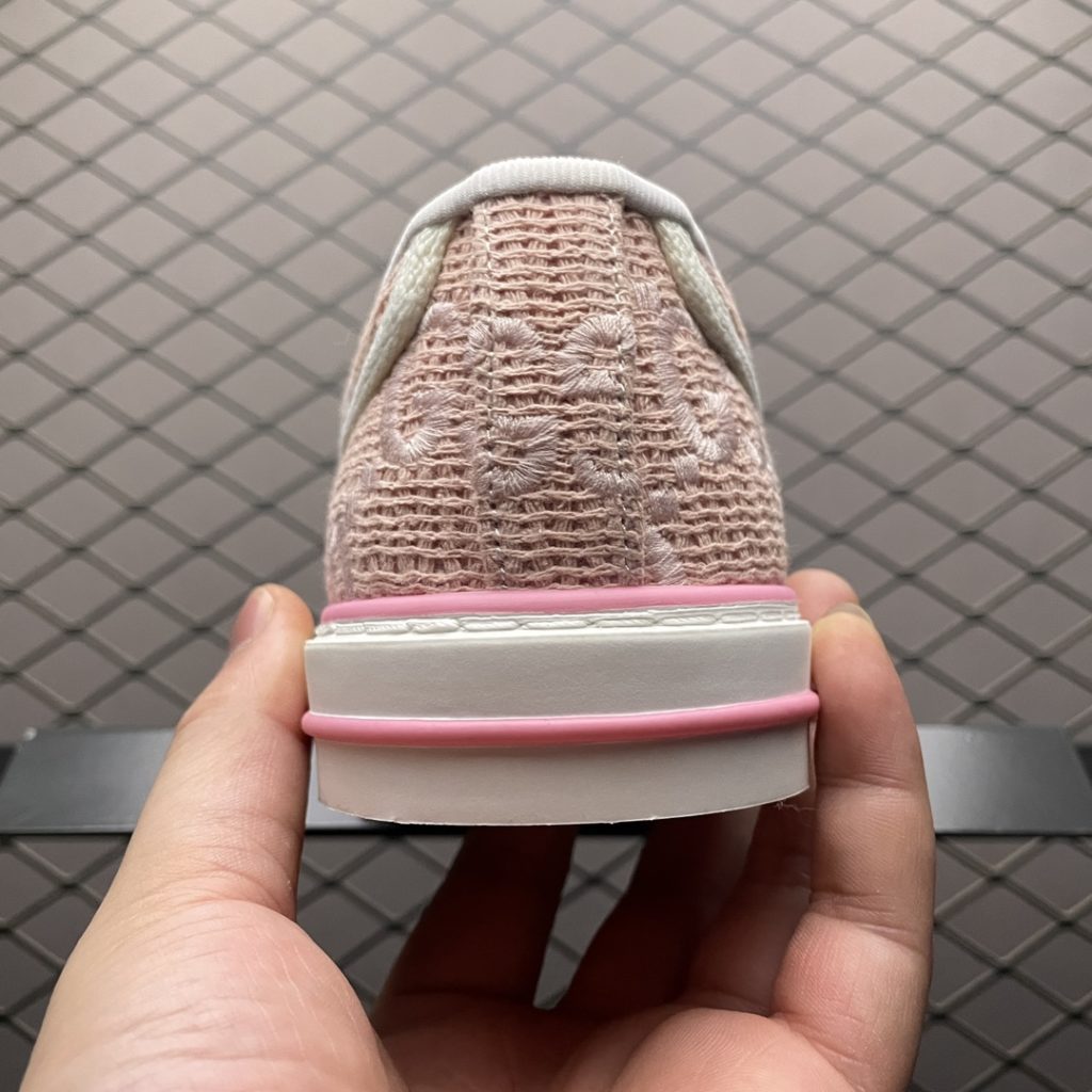 Local self fetching Overseas Shopping Agency Exclusive Quality Gucci Gucci Tennis 1977 Series Low Top Casual Board Shoes Officially Synchronized New Color Matching Exclusive First Available on Market The Highest Version Original Shoes Development Full Set of Counter Packages and Accessories Size: 35 36 37 38 39