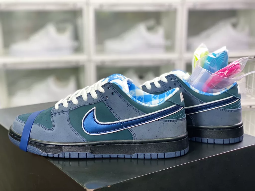 Shrimp ashore 🦞 Co branded Boston renowned shoe store Concepts x SB Dunk Low Shrimp ashore 🦞 Co branded Boston renowned shoe store Concepts x SB Dunk Low