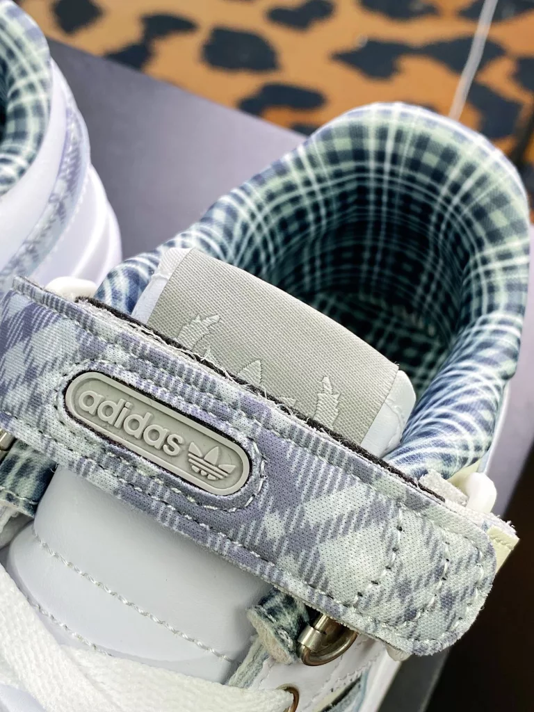 Adidas Clover Originals Forum 84 Low Roman Collection Velcro Low Top Vintage Lace up Versatile Casual Sports Board Shoes White Beige Grey Checker Blue Adidas Clover Originals Forum 84 Low Roman Collection Velcro Low Top Vintage Lace up Versatile Casual Sports Board Shoes White Beige Grey Checker Blue