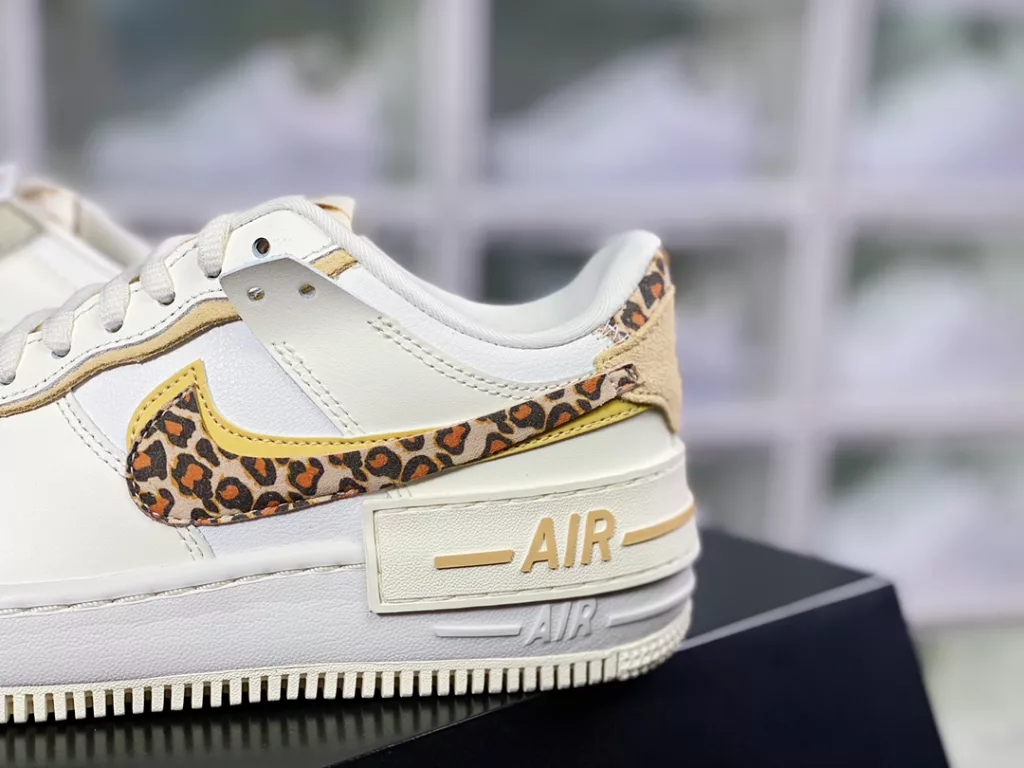 Nike WMNS Air Force 1 Shadow Nike WMNS Air Force 1 Shadow