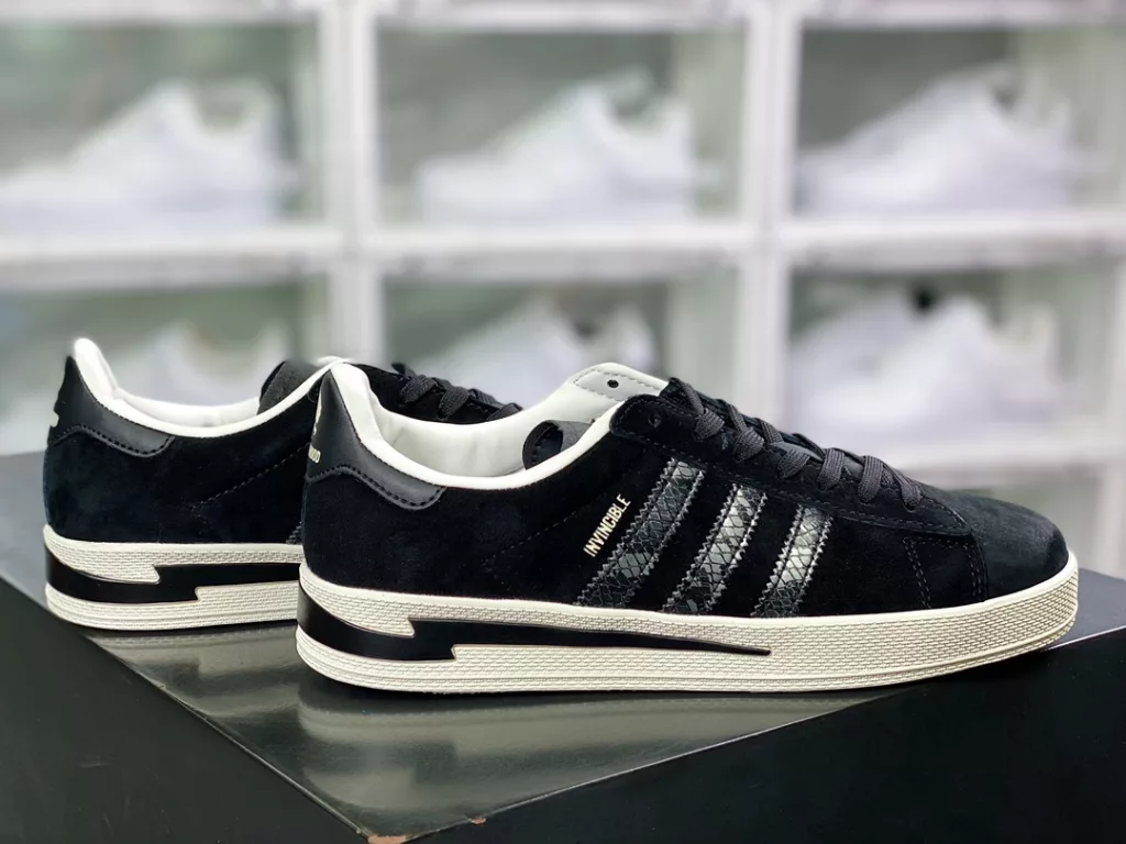 NEIGHBORHOOD x Taiwan Fashion Shoe Institute INVINCIBLE x Originals Campus College NEIGHBORHOOD x Taiwan Fashion Shoe Institute INVINCIBLE x Originals Campus College