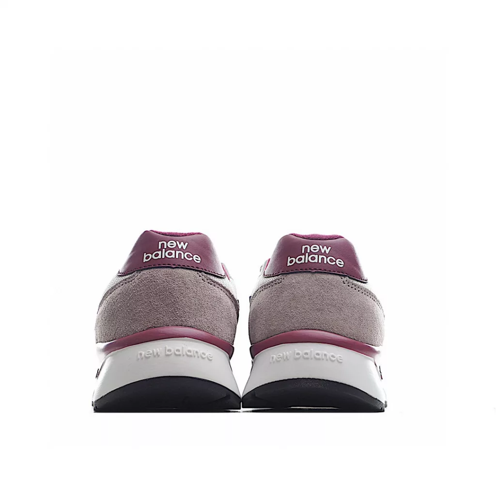 The company level New Balance NB 570 series retro dad style leisure sports jogging shoes are made of soft cow skin patched pig leather upper material, midsole, high elasticity, EVA foam material, REVlite midsole, rubber sole, comfortable and stable, external rubber big teeth, anti-skid rubber 9