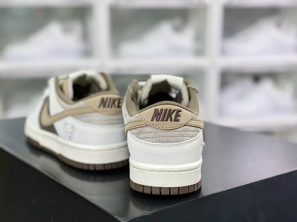 Dayou Keyang/Otomo Katsuhiro x SB Dunk Low Dayou Keyang/Otomo Katsuhiro x SB Dunk Low