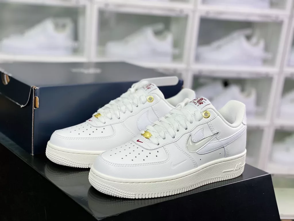Nike Air Force 1'07 Low Premium Nike Air Force 1'07 Low Premium