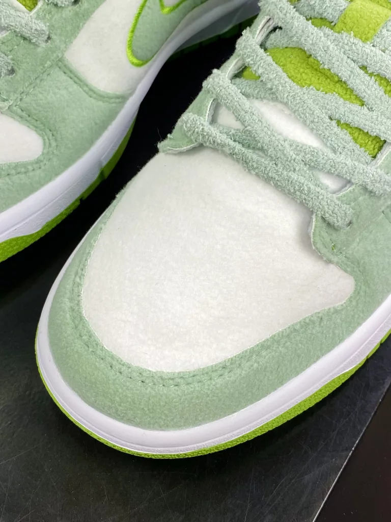 Nike SB Dunk Low SE Nike SB Dunk Low SE