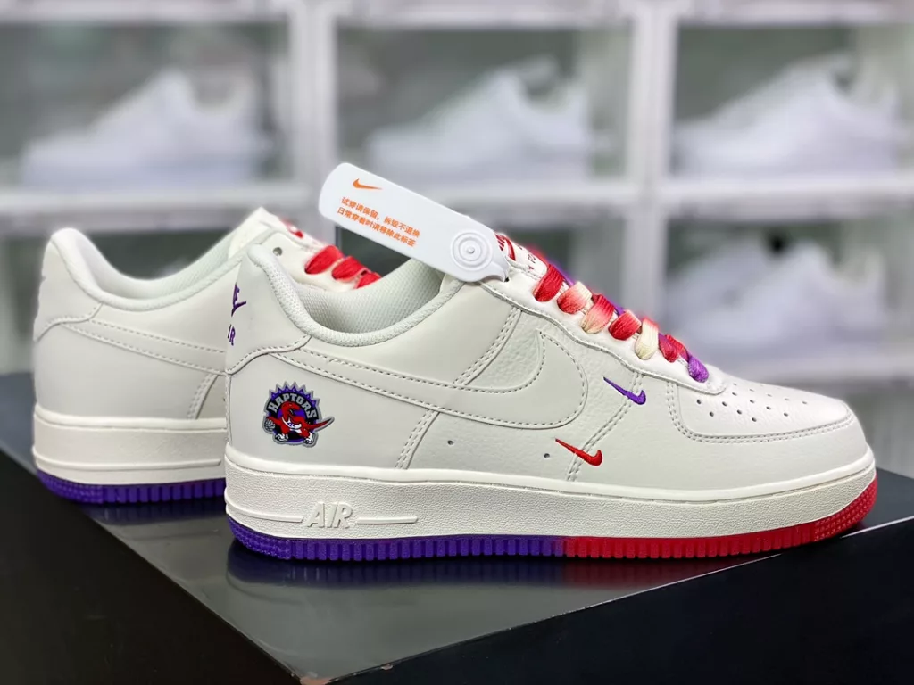 Nike Air Force 1'07 Low Nike Air Force 1'07 Low