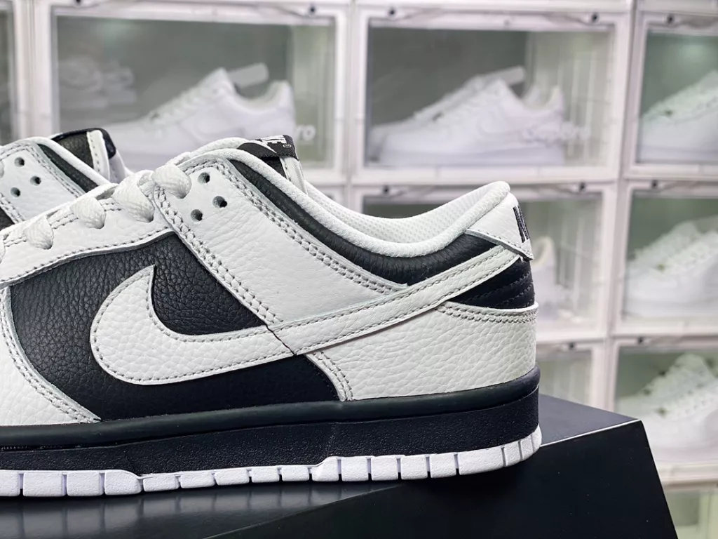 The all-new Nike WMNS SB Dunk Low The all-new Nike WMNS SB Dunk Low